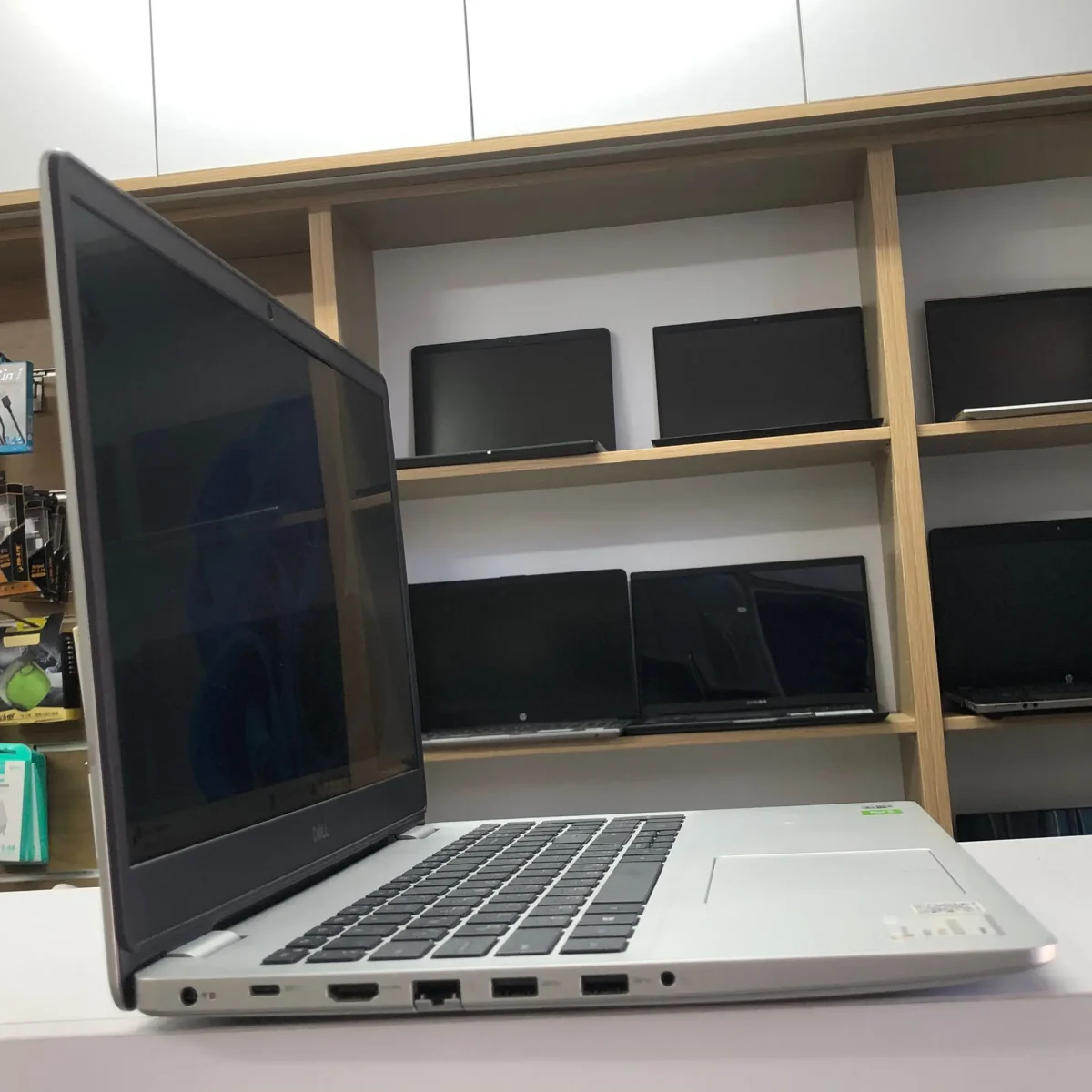 لابتوب Dell Inspiron 5593 i5