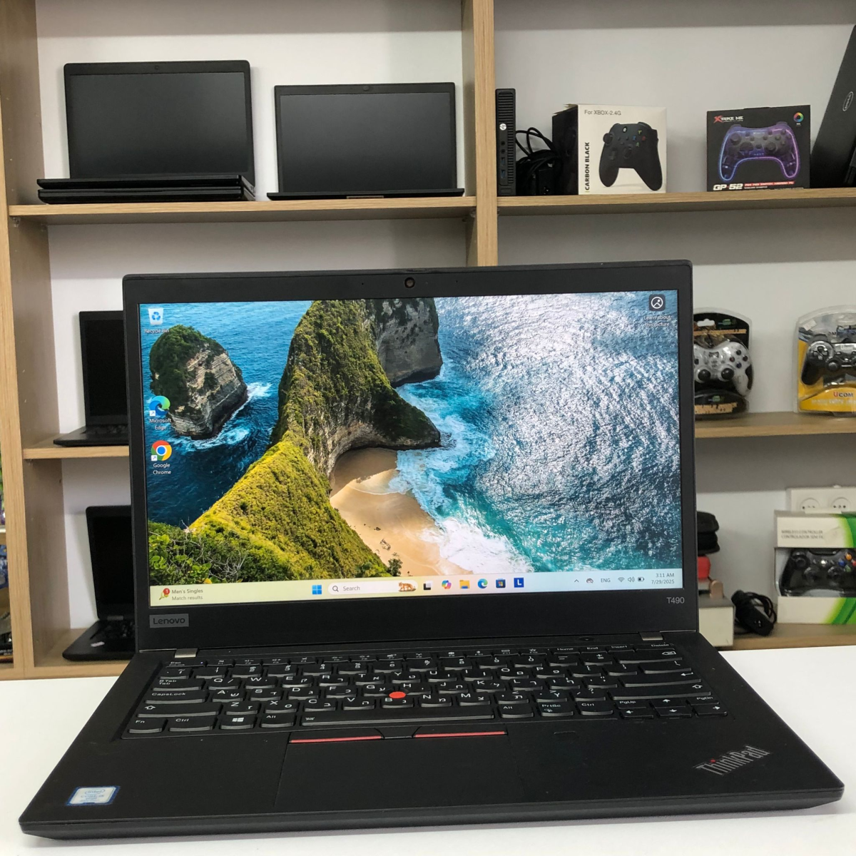 لابتوب Lenovo ThinkPad T490